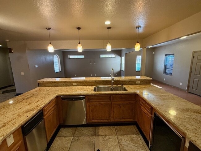 Building Photo - 2-Story Rodeo Home with Beautiful Spacious...