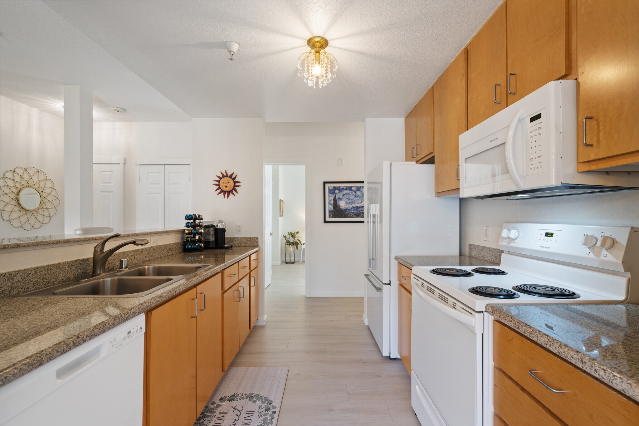 Kitchen/New Dish Washer - 10800 SE 17th Cir