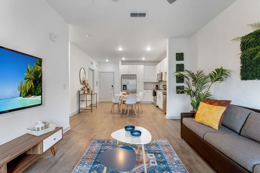 Building Photo - 14533 Star Water Rd