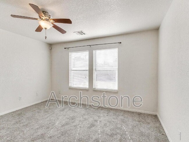 Building Photo - 5508 Del Creek Rd