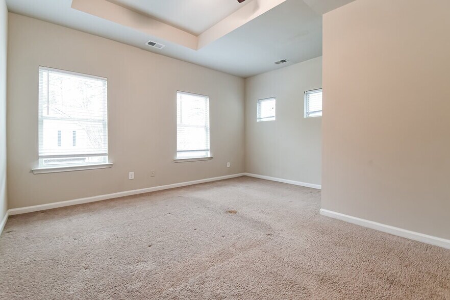 Building Photo - 163 Preserve Dr