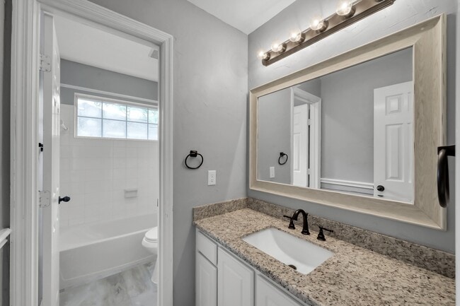 Building Photo - 78 Stockbridge Landing