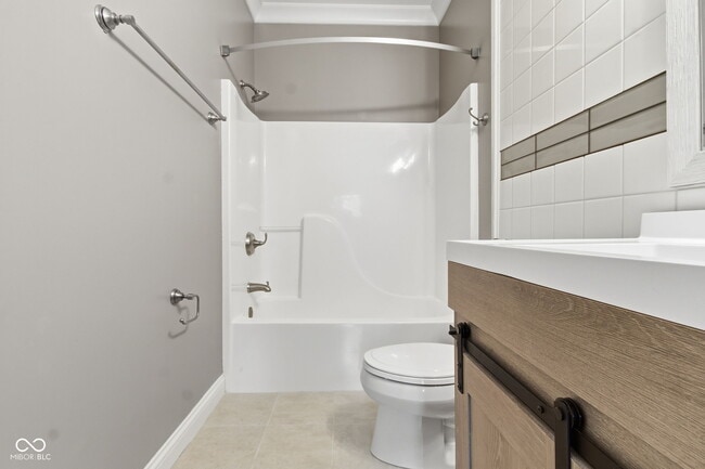 Building Photo - 141 S Meridian St