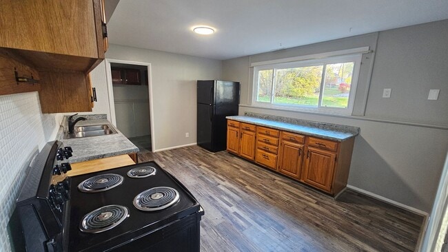 Building Photo - 1258 Richard Ct