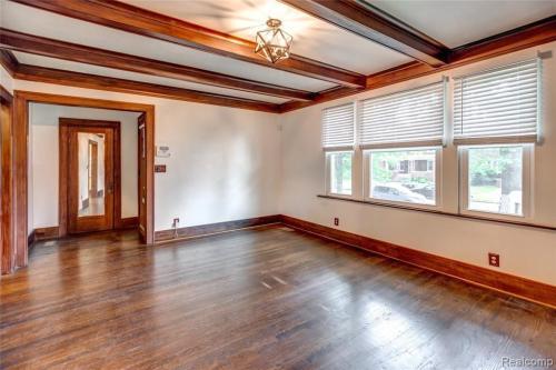 Building Photo - 7472 Woodrow Wilson St