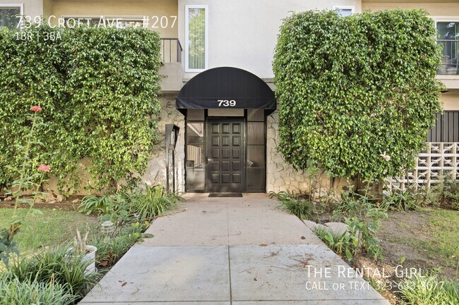 Building Photo - 739 Croft Ave