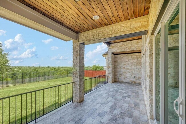 Building Photo - 4413 Edgewater Dr