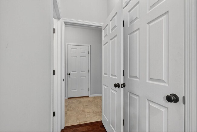 Building Photo - Beautiful 4-Bedroom Home with Modern Upgrades