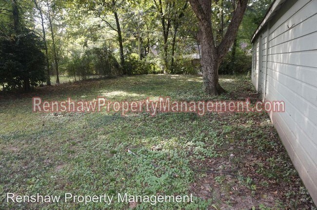 Building Photo - 2 br, 1 bath House - 645 S. Goodlett St.