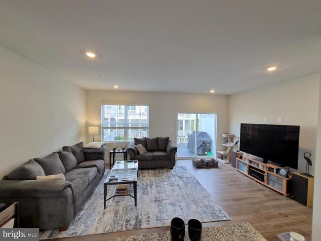 Building Photo - 1309 Arvon Trl