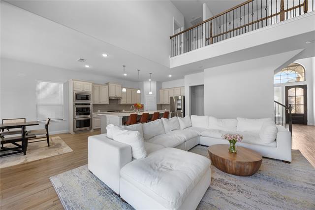 Building Photo - 16921 Eastbrook Dr