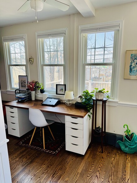 Building Photo - 1432 Montello Ave NE