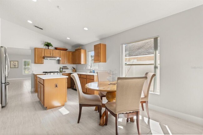 Building Photo - 3050 Mandolin Dr