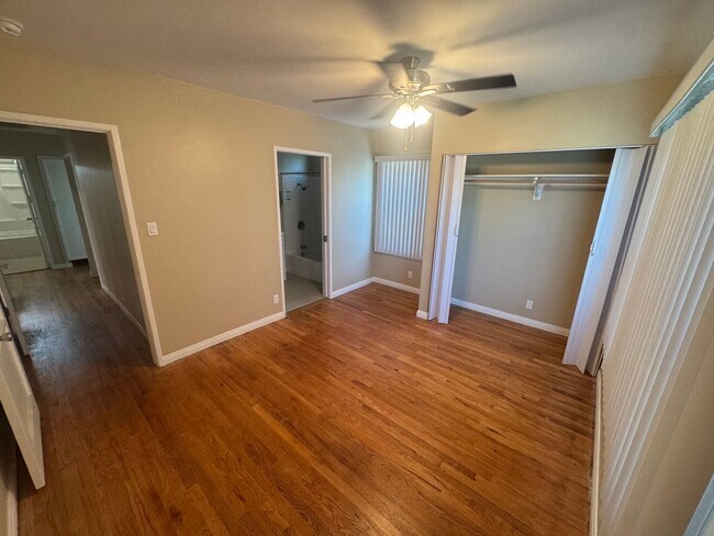 Building Photo - Beautiful 3 bedroom North Hollywood Home