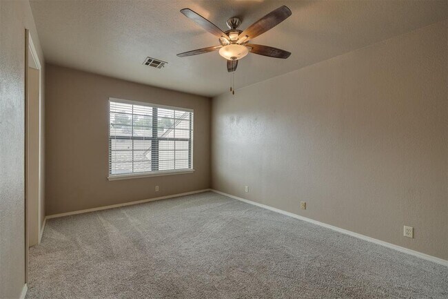 Building Photo - 6500 N Grand Blvd