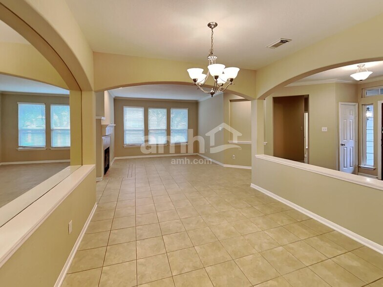 Building Photo - 10923 Tattershall Ln