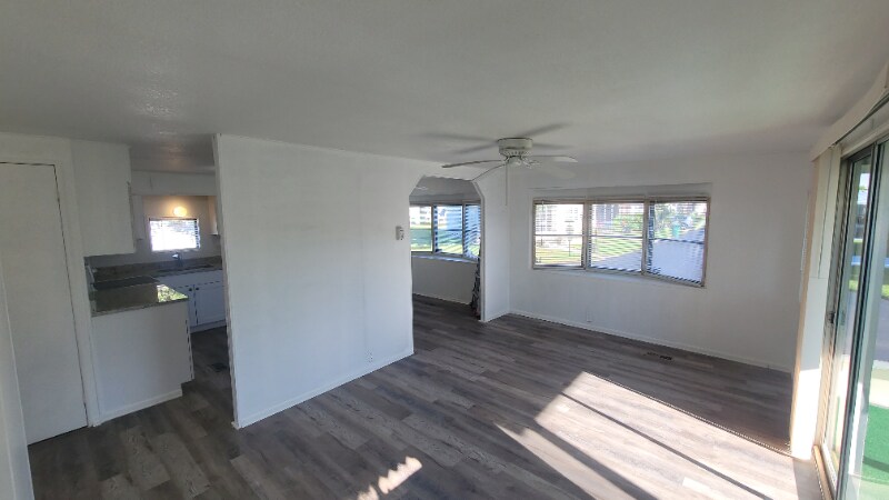 Building Photo - 142 Hamilton Dr