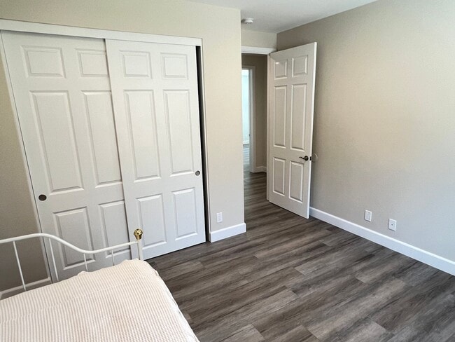 Building Photo - Remodeled North Tustin 4 Bed 3 Bath Ranch Home with Solar!