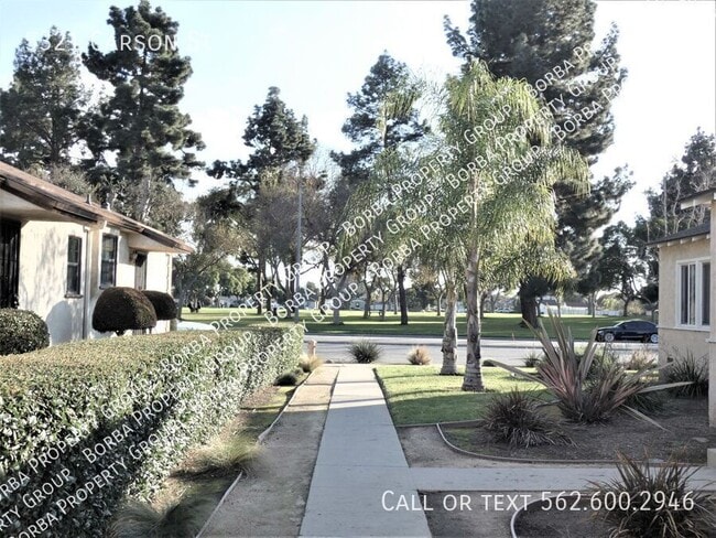 Building Photo - 5321 E Carson St