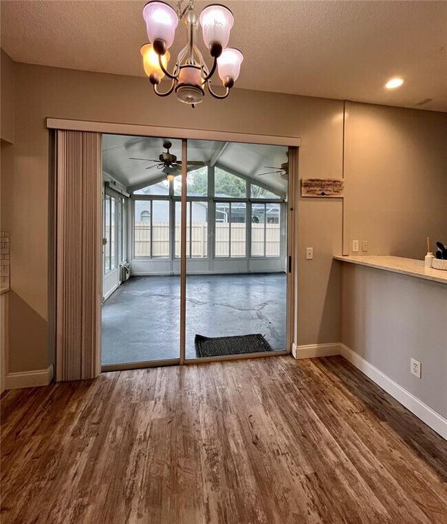 Building Photo - 9318 Heritage Oak Ct