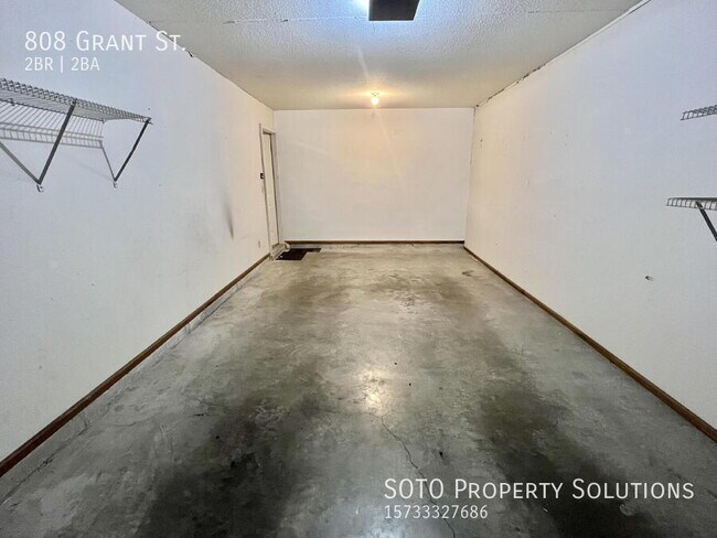 Building Photo - 808 Grant St