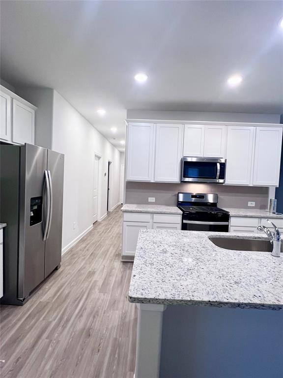 Building Photo - 12927 California Palm Ct