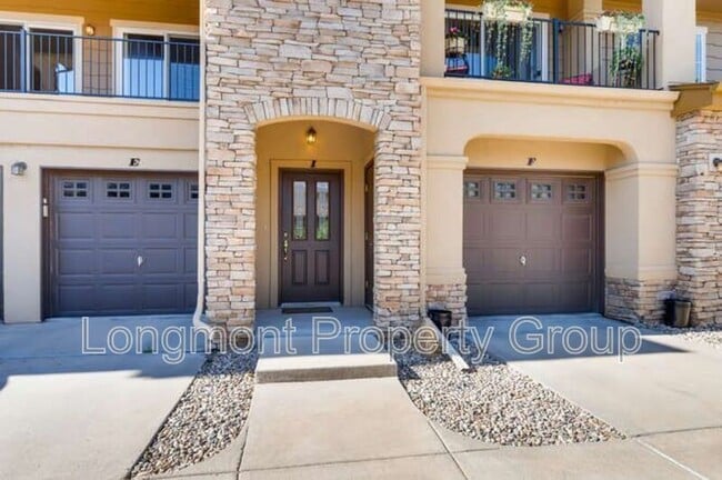 Building Photo - 1011 Sonoma Cir