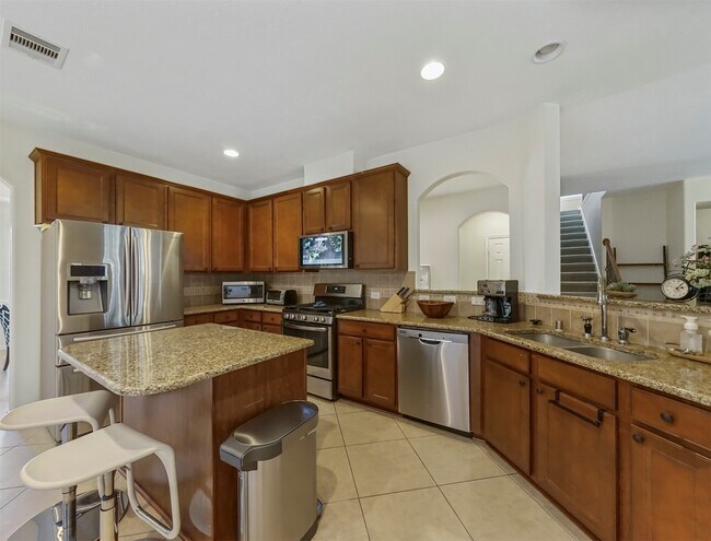 Building Photo - 8214 Garrison Point Dr
