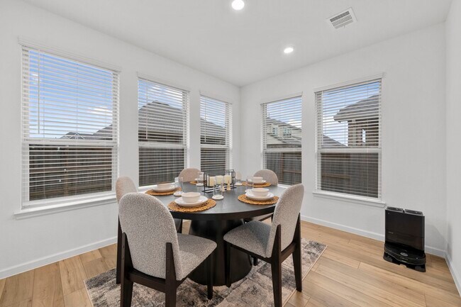 Building Photo - 3704 Field Coast Ln