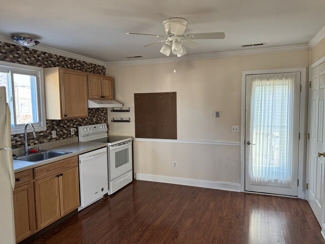 Building Photo - 3542 Accomac St