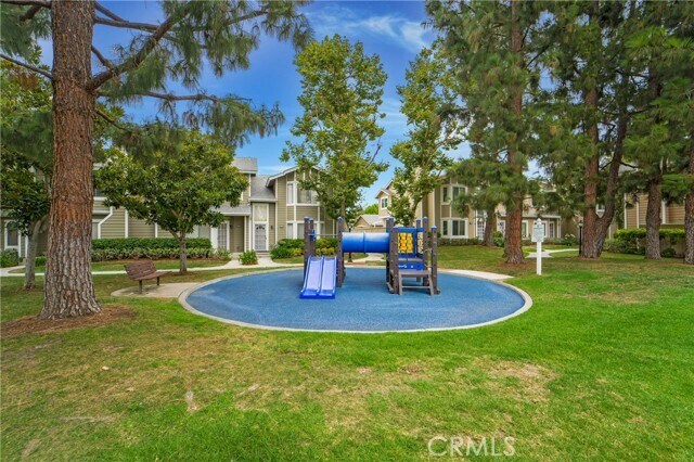 Building Photo - 120 Monroe