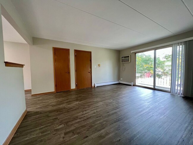 Building Photo - 8021 W 30th St