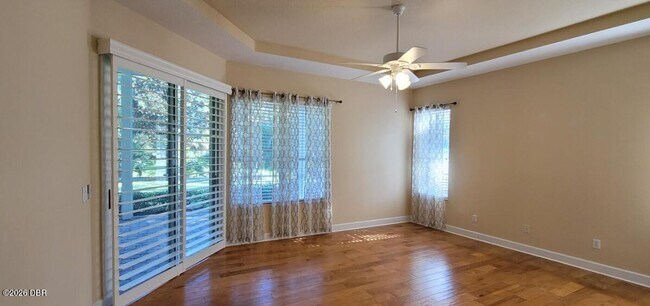 Building Photo - 802 Westwood Dr