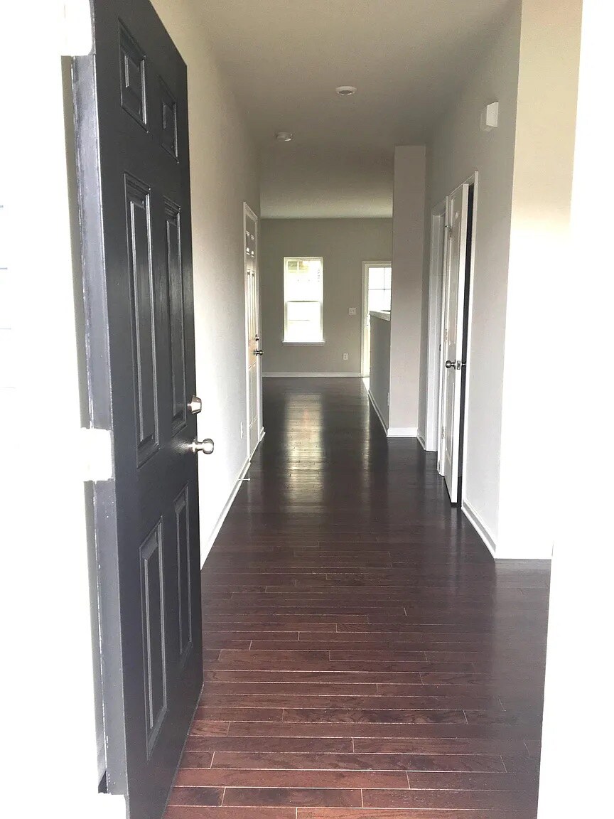 Building Photo - Room in Townhome on Simril Ct