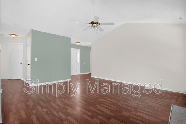 Building Photo - 104 Stockade Ct