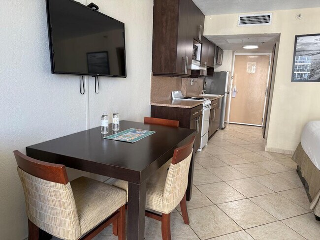 Building Photo - 19201 Collins Ave