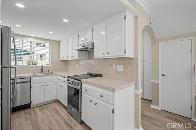 Building Photo - 26152 La Real