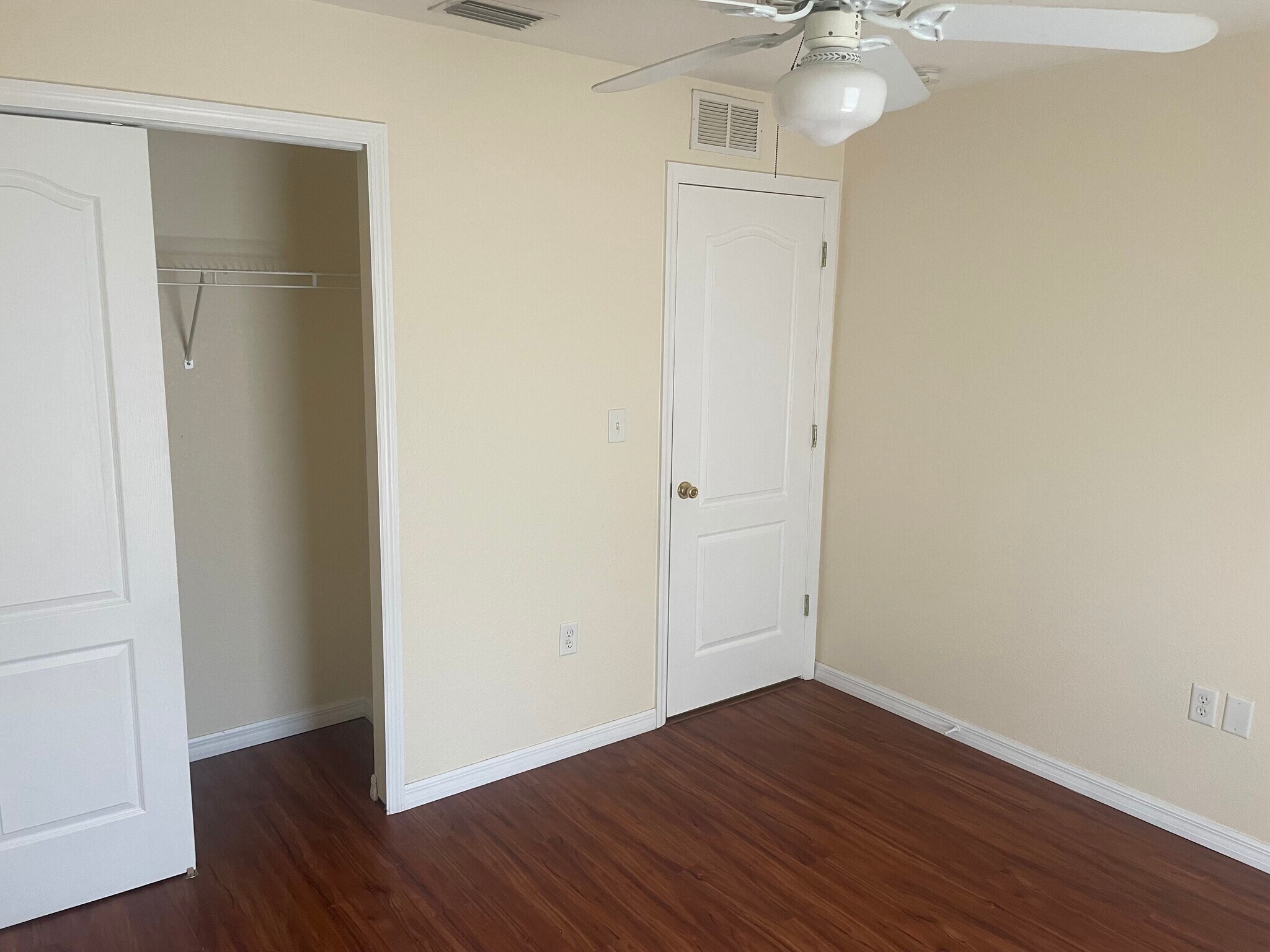 Building Photo - 2160 West Pky