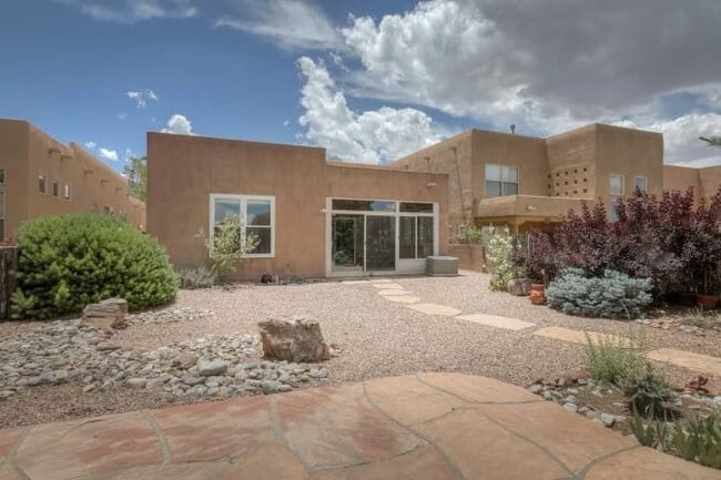 Primary Photo - 13247 Silver Peak Pl NE