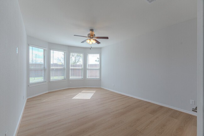 Building Photo - 59 Pioneer Canyon Pl