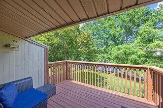 Building Photo - 2955 Country Pl Cir
