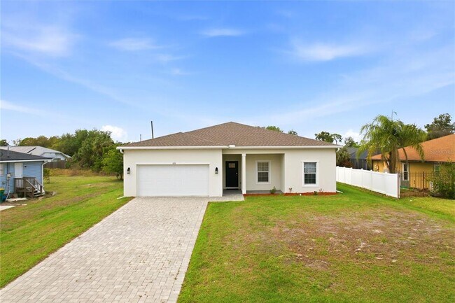 Building Photo - 870 Columbia St