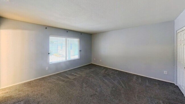 Building Photo - 1245 Millie Dr