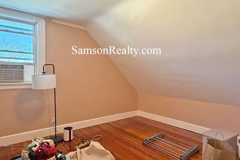 Building Photo - 135 Glenwood Ave