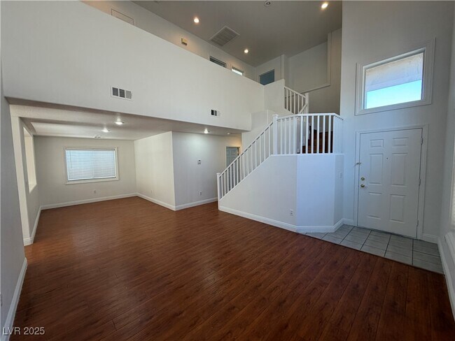 Building Photo - 9843 Ashton Pines Ct