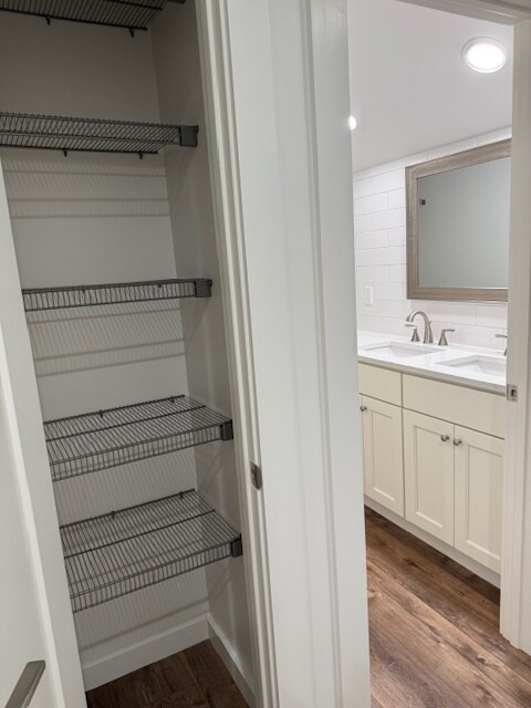 Building Photo - 3555 Sanctuary Dr