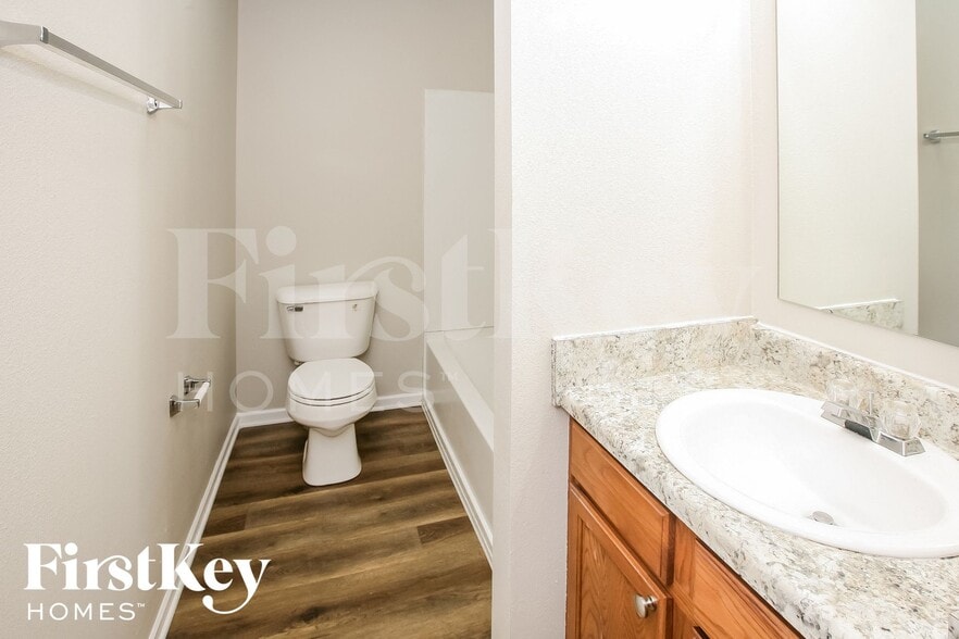 Building Photo - 6350 Eastern Range Rd