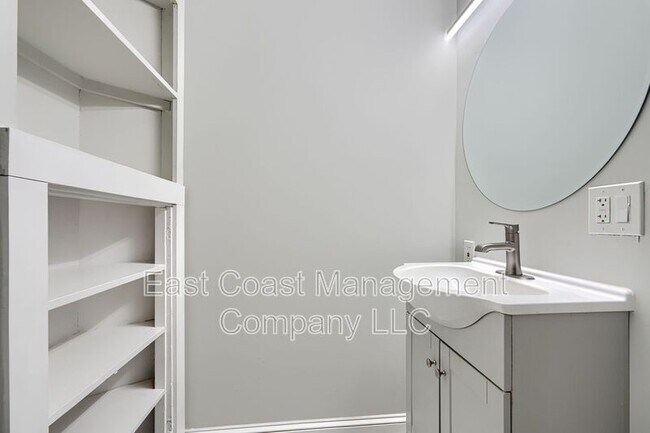 Building Photo - 2417 Maryland Ave