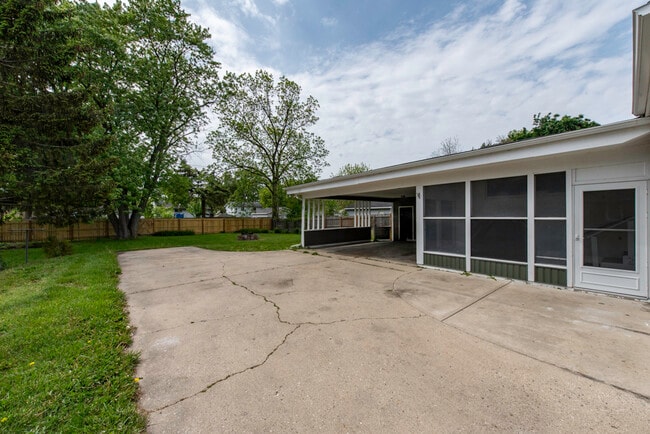Building Photo - 2932 Bethel Blvd