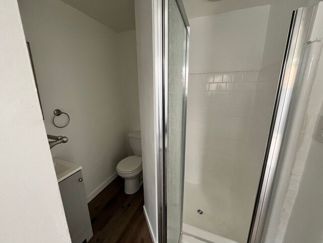 Interior Photo - Kelso
